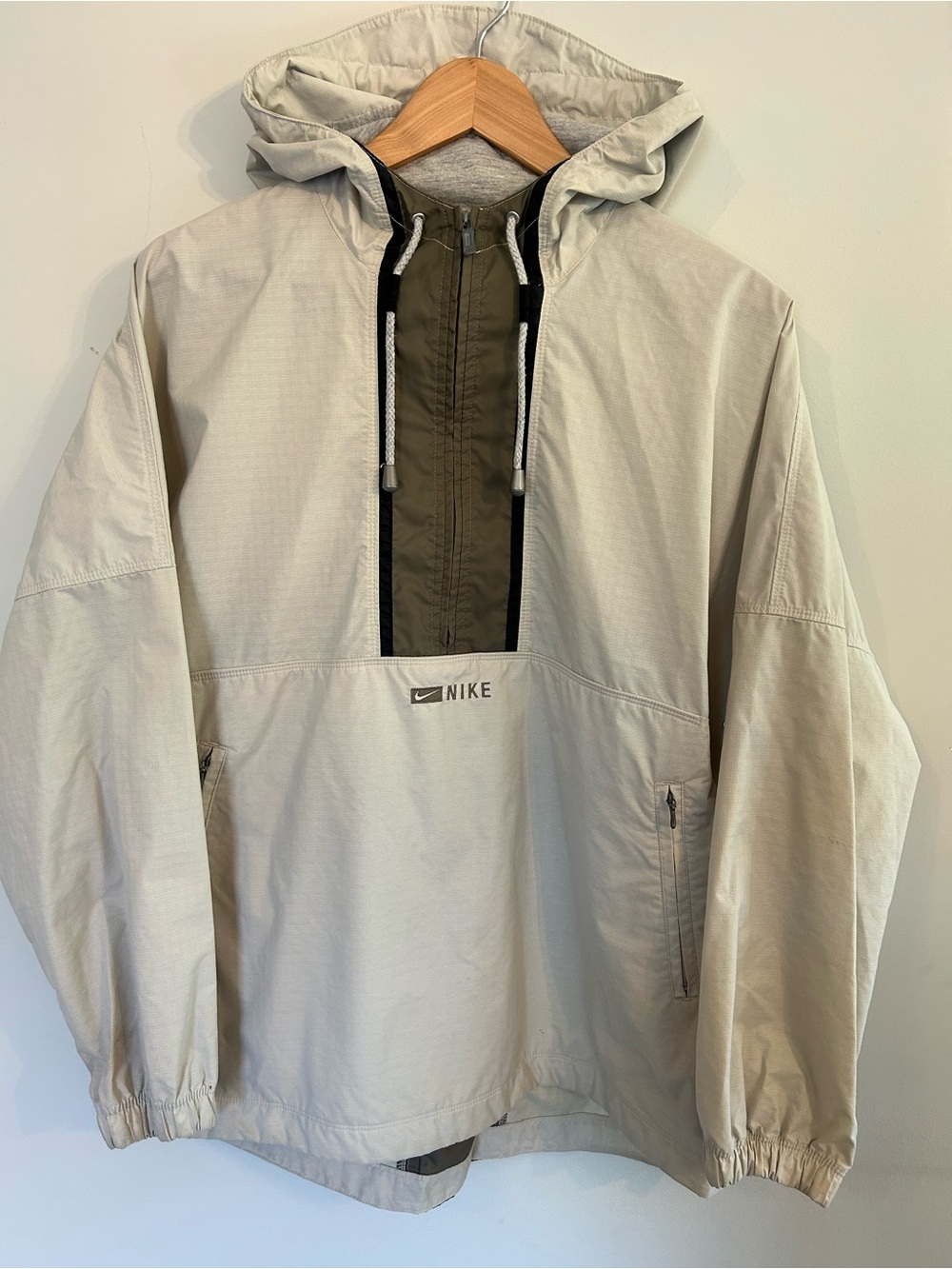Vintage 1990s Nike Hooded Pullover Windbreaker Jacket Gorpcore Outdoors M Rare